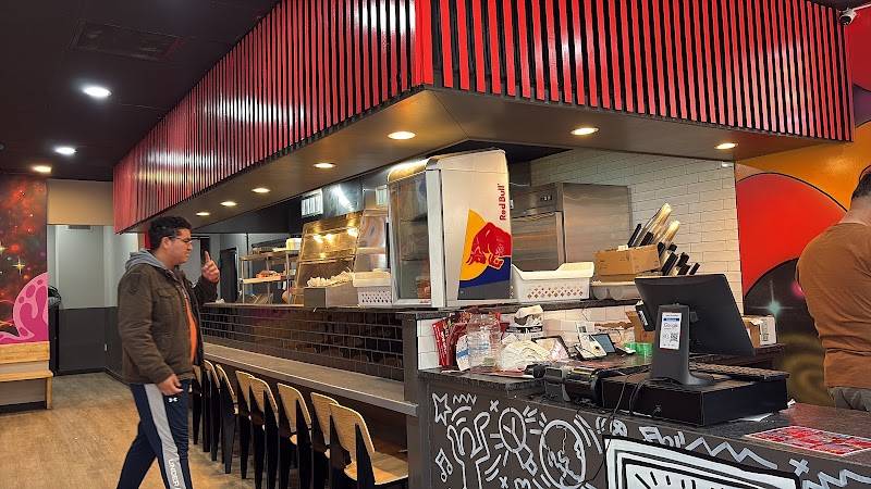 Sajal Hot Chicken & Gyro Grill