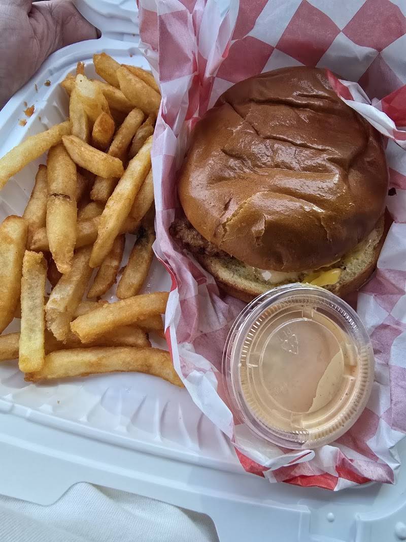 Sajal Hot Chicken & Gyro Grill
